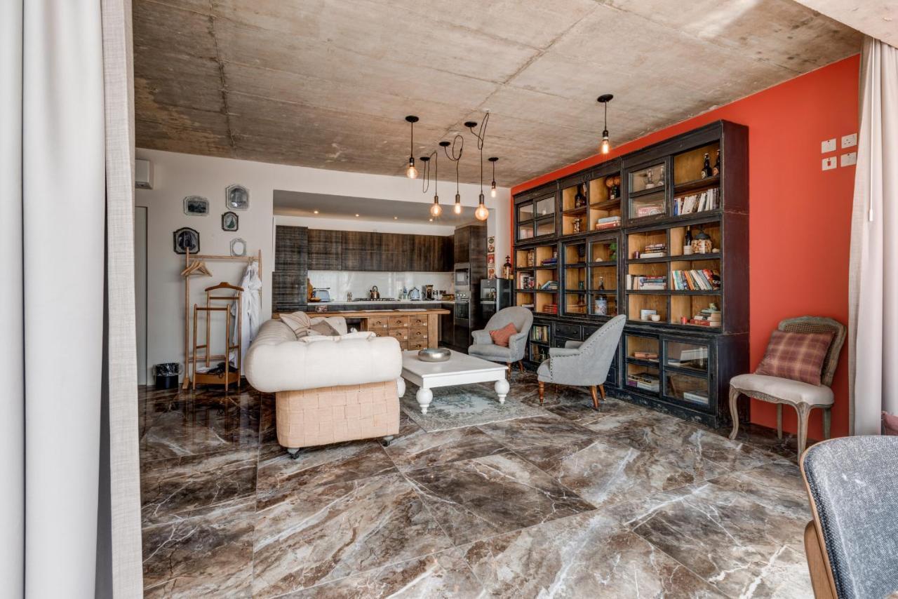 Talbot And Bons Deluxe Studio Flat Gudja Luaran gambar